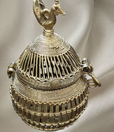 Suvarna Pakshi – Golden Brass Treasure Box of Elegance & Prosperity (700 gm)