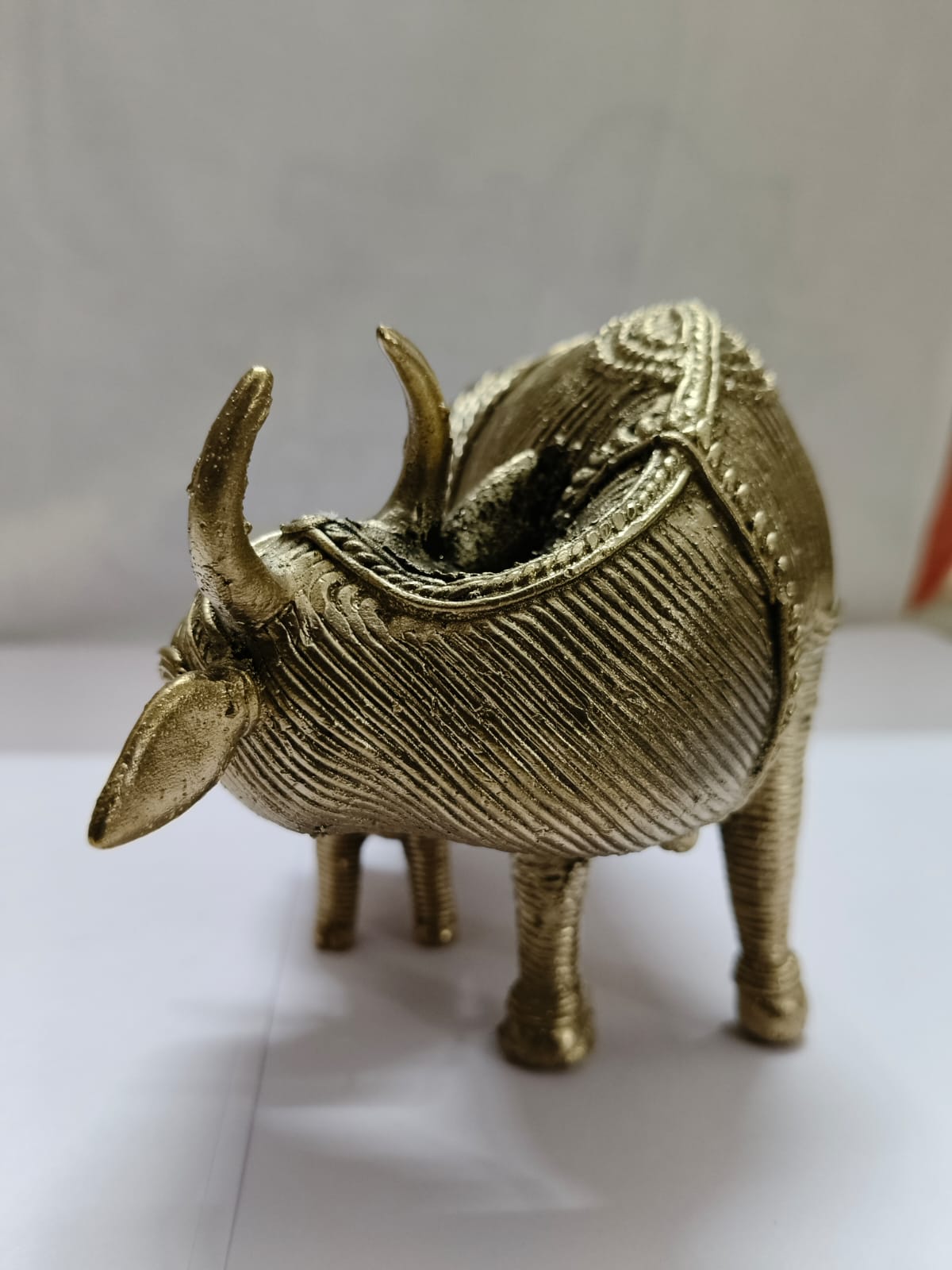 Kamadhenu Idol-Divine Bond Of Cow And Calf (1300gm) - Image 3