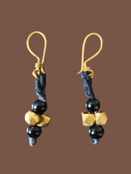 Handcrafted – Dhokra Five-Pendant Necklace with Earrings (19") - Image 4