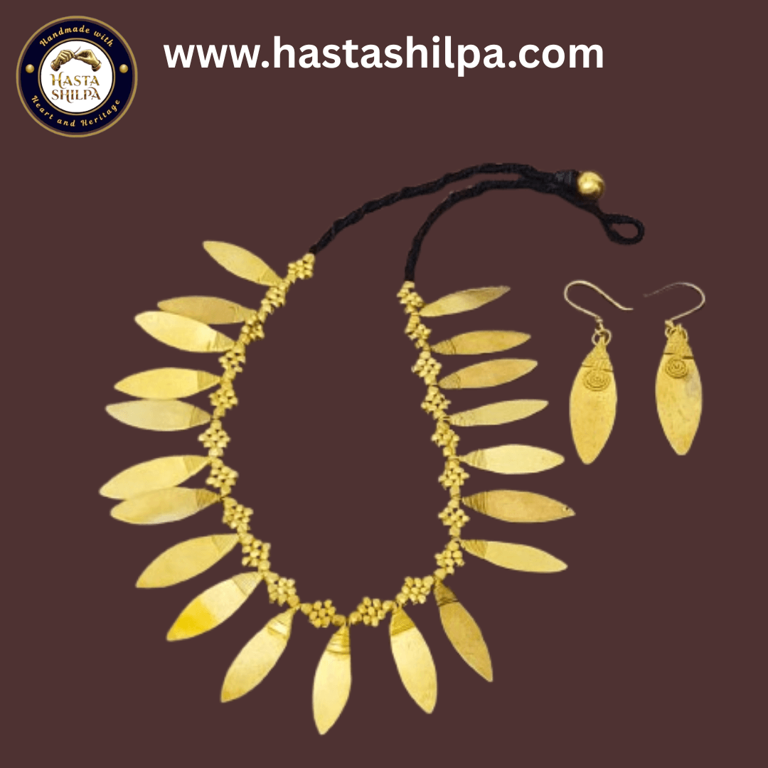 Patra Shobha – Handcrafted Brass Leaf Necklace Set with Earrings (20”)